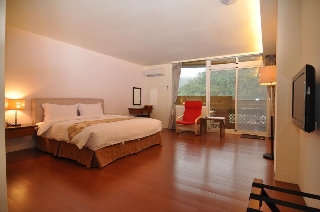 Cheng-Ping Hot Spring Inn Wenquan Ngoại thất bức ảnh